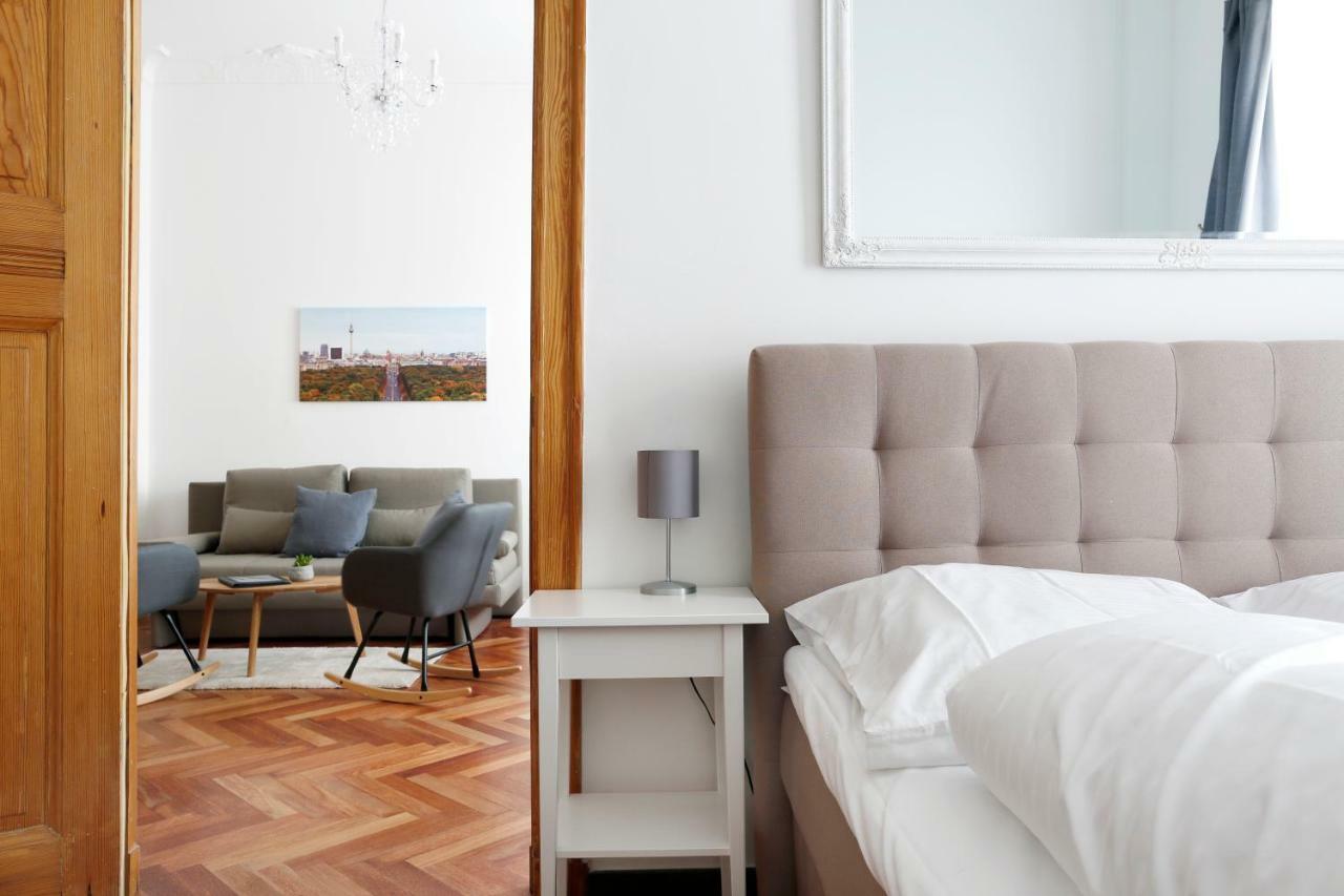 Appartement Katz By Rockchair L Superhost Status L 3 Bedrooms Boxspringbeds 2 Bathrooms In Center - Cozy Family & Business Flair Welcomes You! Berlijn